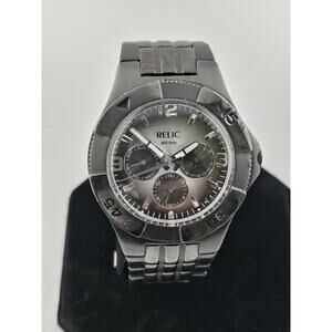 Men's Relic ZR15478 Wet Quartz Dive Watch WR 165 Ft New Battery Running Gunmetal